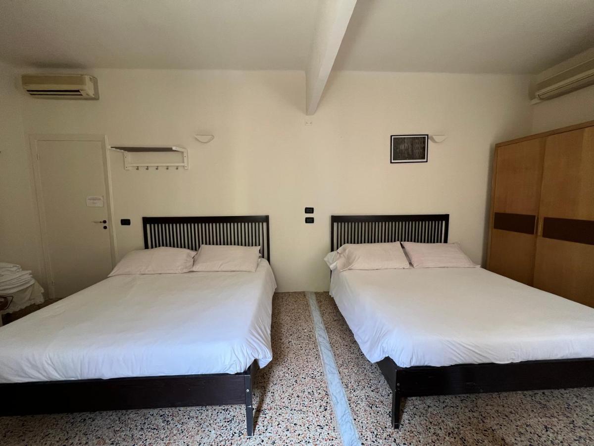 Hotel Locanda Lorena Porto Venere Exteriér fotografie